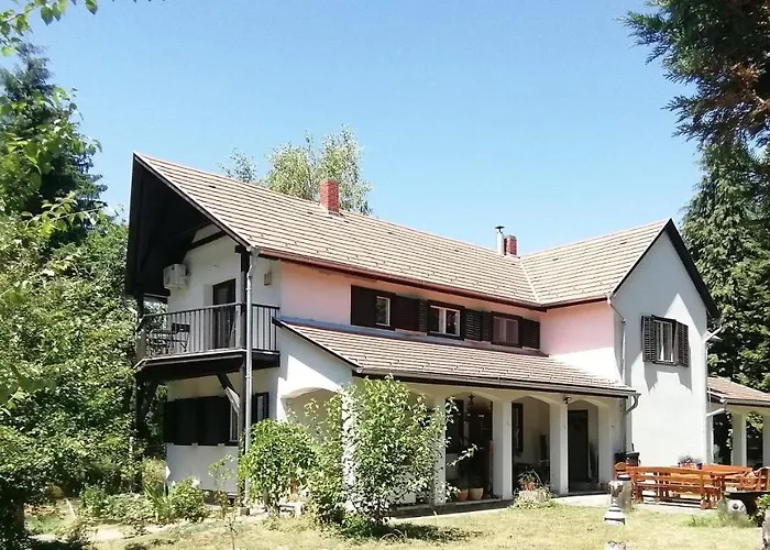 Waldhaus Pat Апартаменты *